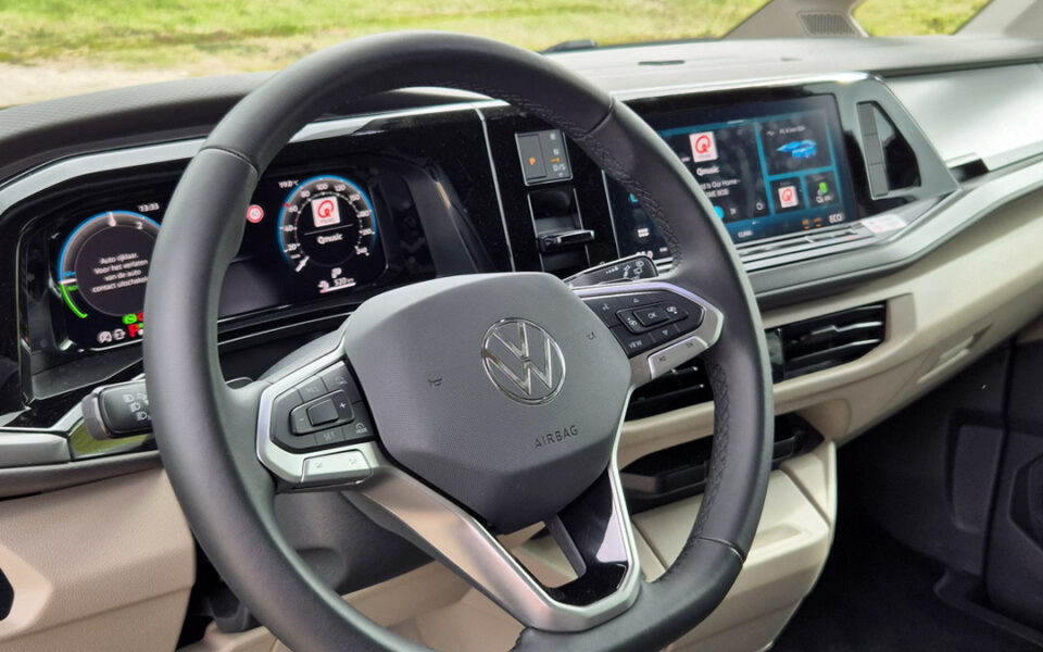 Volkswagen Multivan dashboard Volkswagen Multivan dashboard